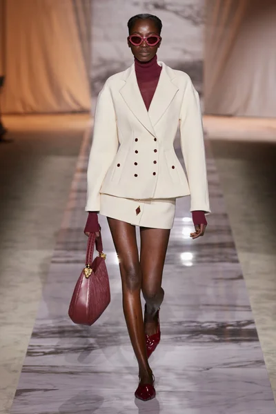 Look 20